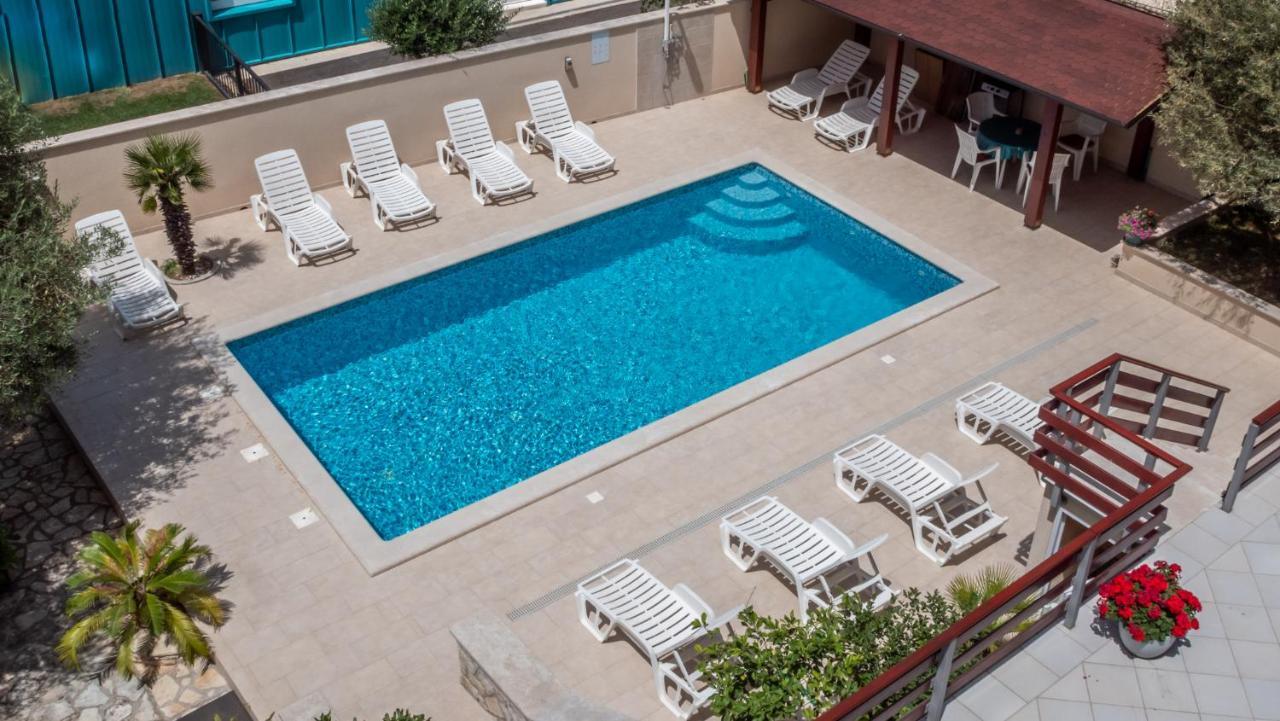 Berat Apartment Воднян Экстерьер фото