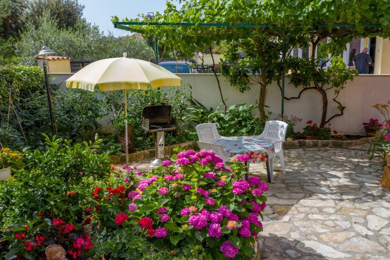 Berat Apartment Воднян Экстерьер фото