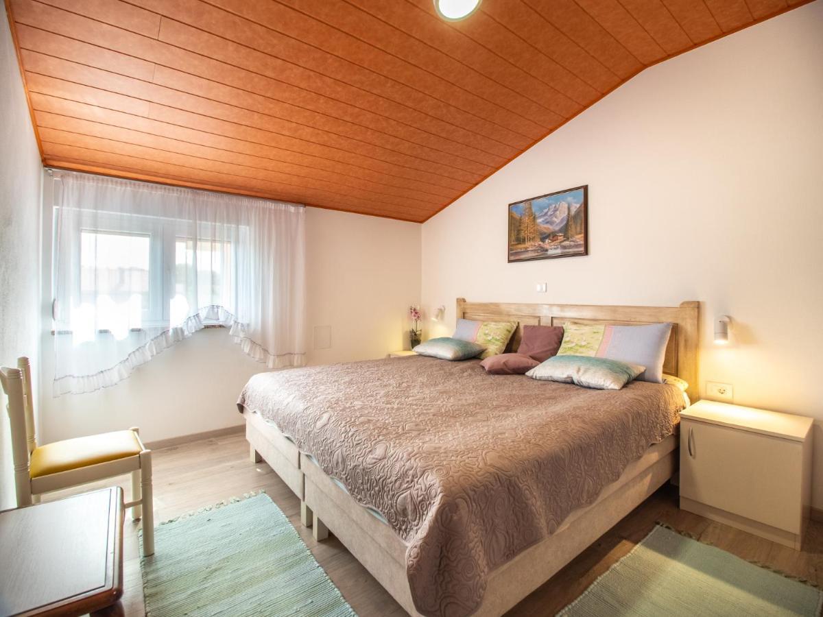 Berat Apartment Воднян Экстерьер фото
