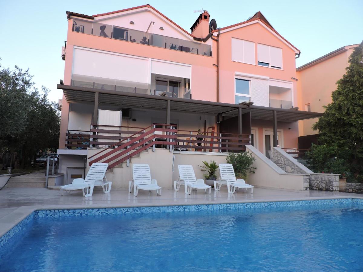 Berat Apartment Воднян Экстерьер фото