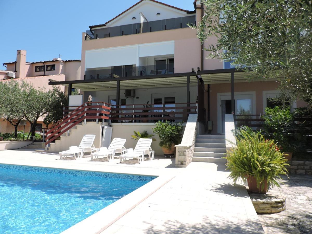 Berat Apartment Воднян Экстерьер фото