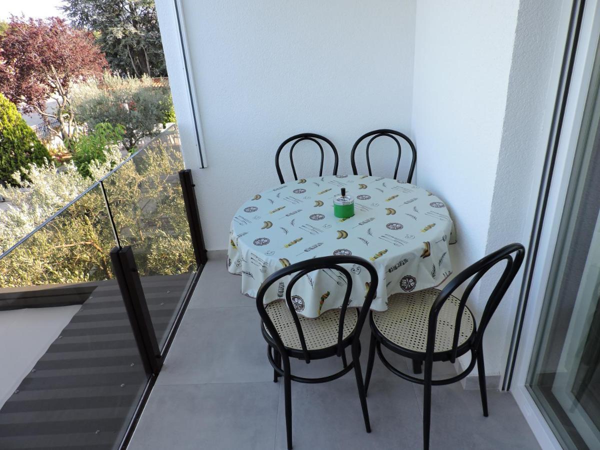 Berat Apartment Воднян Экстерьер фото