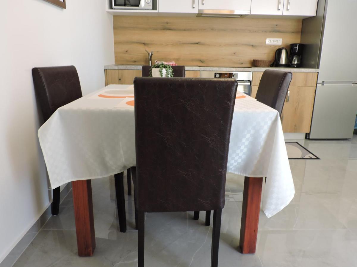 Berat Apartment Воднян Экстерьер фото